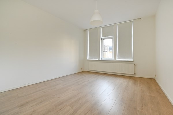 Medium property photo - Claes de Vrieselaan 81A01, 3021 JD Rotterdam